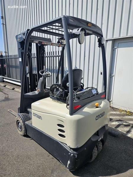 Grote foto crown sc t 6000 heftruck ongekend agrarisch heftrucks