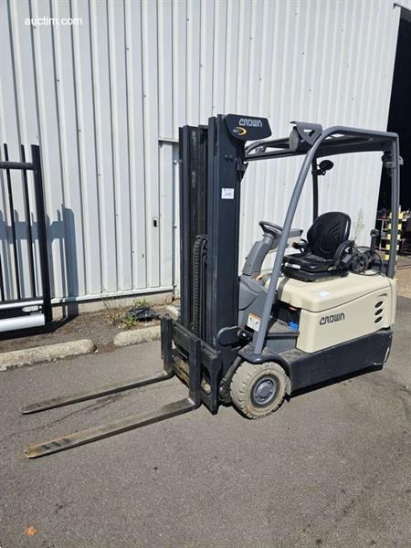 Grote foto crown sc t 6000 heftruck ongekend agrarisch heftrucks