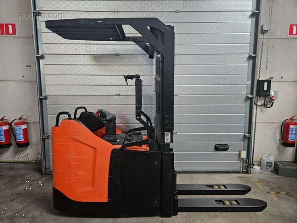 Grote foto toyota spe140l elektrische stapelaar doe het zelf en verbouw hefwerktuigen