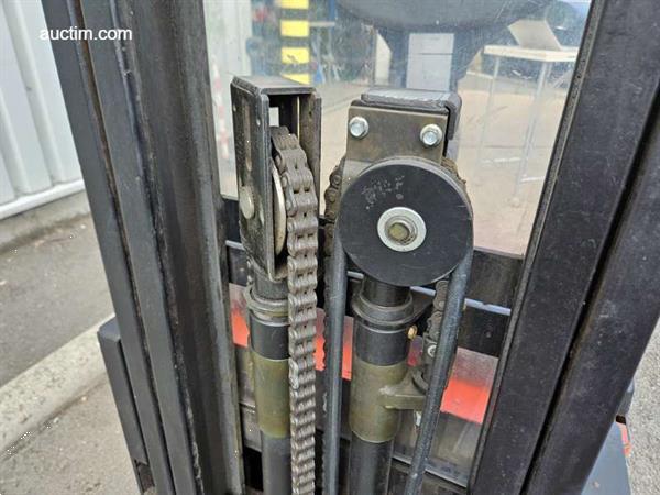 Grote foto bt . stapelaar doe het zelf en verbouw hefwerktuigen