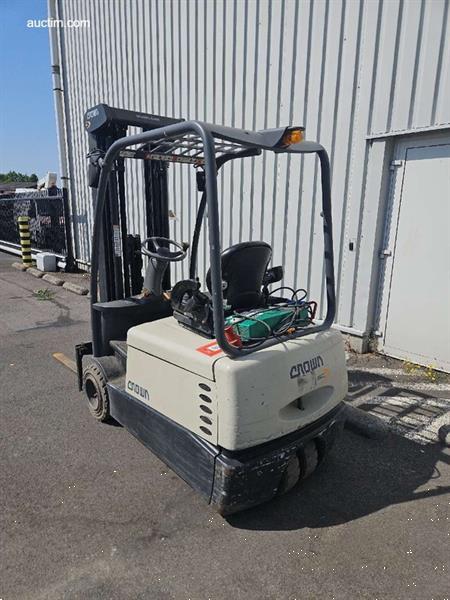 Grote foto crown sc 4200 heftruck ongekend agrarisch heftrucks