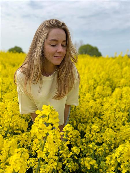 Grote foto niet perfect wel oprecht contacten en berichten vrouw zoekt man