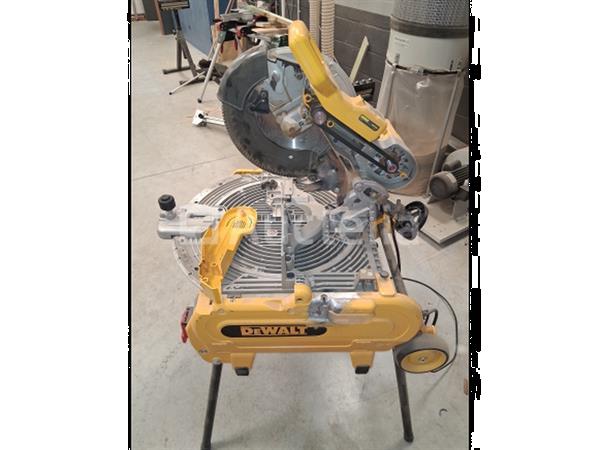 Grote foto transportabe tafelblad radiaalzaag dewalt dws7085 doe het zelf en verbouw gereedschappen en machines