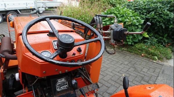 Grote foto hinomoto c144 4x4 met frontlader agrarisch tractoren