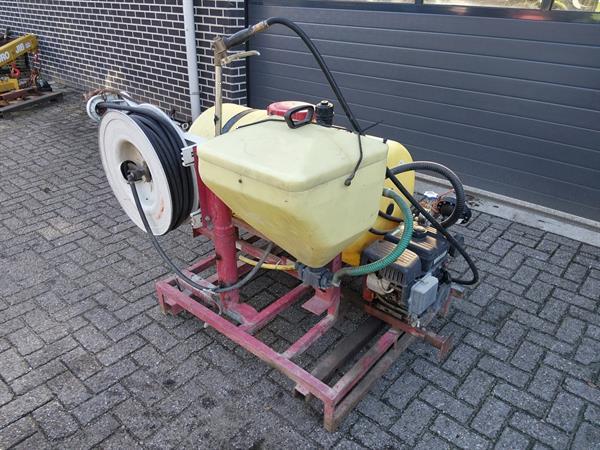 Grote foto homburg hardi motorspuit agrarisch onkruidbestrijding