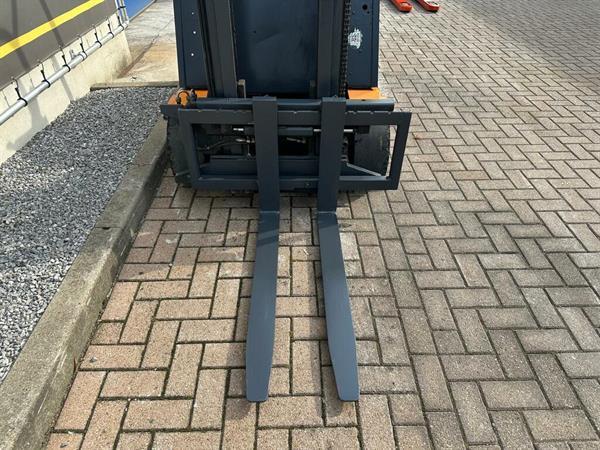 Grote foto vs 22373 elektrische duplex heftruck still r20 18 sideshift 3400mm agrarisch heftrucks
