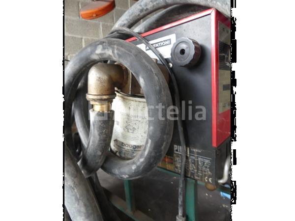 Grote foto brandstofpomp agrarisch pompen