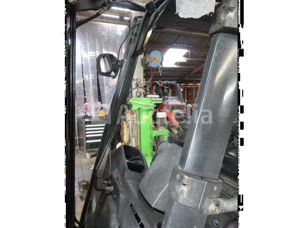Grote foto vorkheftruck met roterende kop linde h16d agrarisch heftrucks