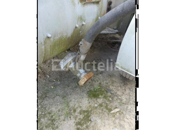 Grote foto getrokken betonpomp agrarisch mestpompen