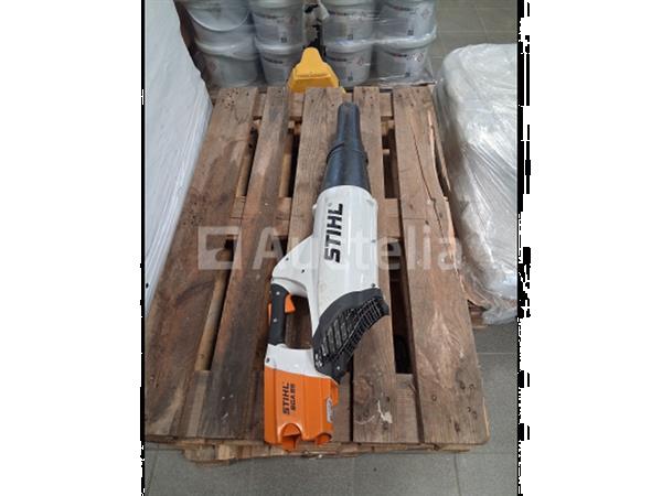 Grote foto stihl bga 85 accu aangedreven blazer zonder batterijen en oplader start niet meer doe het zelf en verbouw gereedschappen en machines