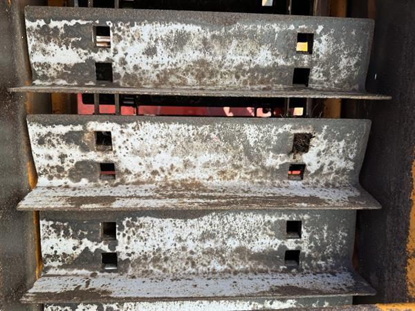 Grote foto javo standaard potmachine met pneumatische potinzetter agrarisch tuinbouw