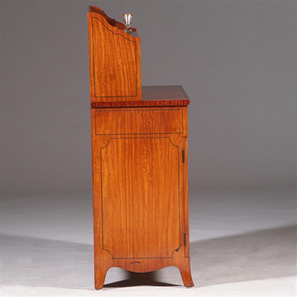Grote foto beschilderd satijnhouten drankenkastje met verstelbare plank en opzetstuk no.330320 antiek en kunst stoelen en banken