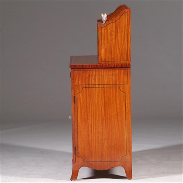 Grote foto beschilderd satijnhouten drankenkastje met verstelbare plank en opzetstuk no.330320 antiek en kunst stoelen en banken