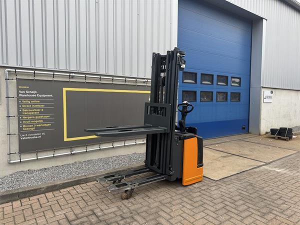 Grote foto vs 22375 elektrische triplex stapelaar still egvs14lb 4940mm initiele lift doe het zelf en verbouw hefwerktuigen