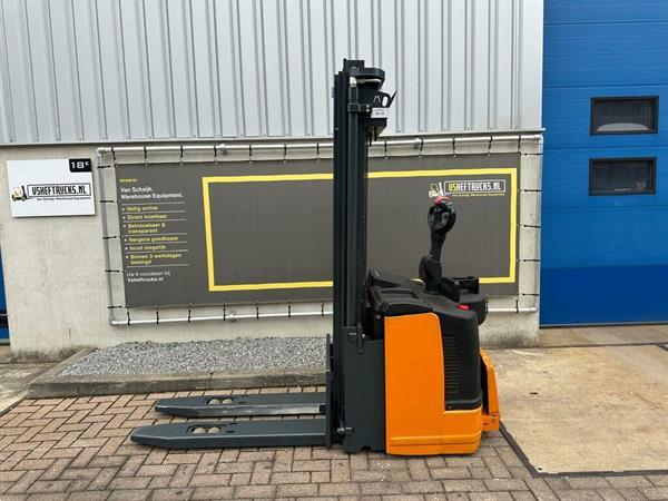 Grote foto vs 22376 elektrische triplex stapelaar still egvs14lb 4940mm initiele lift doe het zelf en verbouw hefwerktuigen
