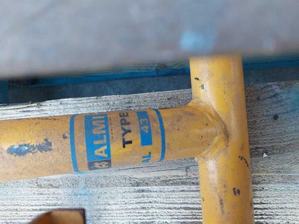 Grote foto partij steenknippers doe het zelf en verbouw gereedschappen en machines