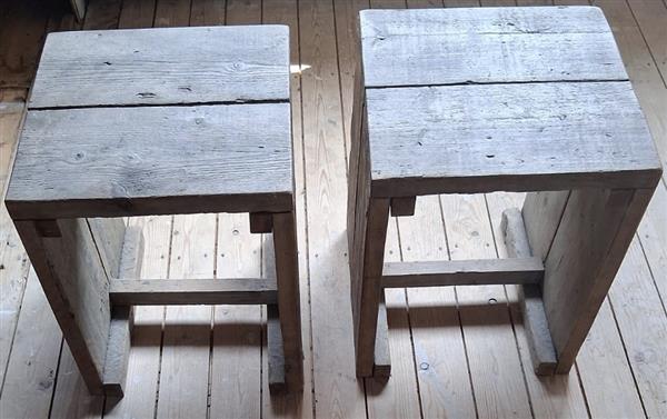 Grote foto te koop 2 steigerhouten krukjes bijzettafeltjes huis en inrichting krukken en barkrukken