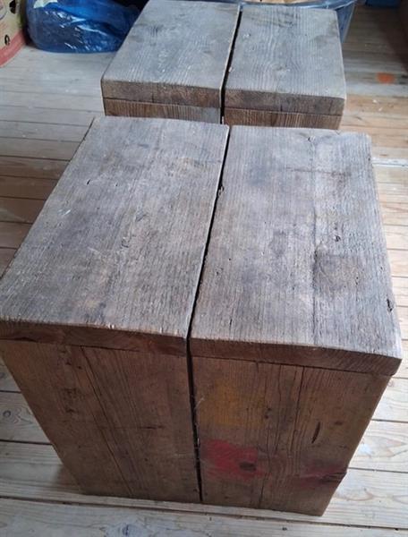 Grote foto te koop 2 steigerhouten krukjes bijzettafeltjes huis en inrichting krukken en barkrukken