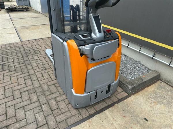 Grote foto vs 22389 elektrische triplex stapelaar still bj2018 5016mm initiele lift doe het zelf en verbouw hefwerktuigen
