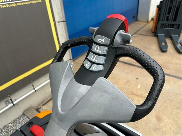 Grote foto vs 22389 elektrische triplex stapelaar still bj2018 5016mm initiele lift doe het zelf en verbouw hefwerktuigen