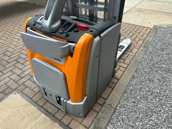 Grote foto vs 22389 elektrische triplex stapelaar still bj2018 5016mm initiele lift doe het zelf en verbouw hefwerktuigen