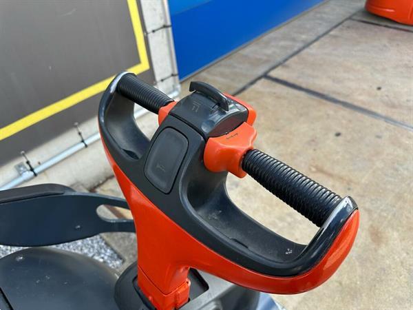 Grote foto vs 22410 elektrische triplex stapelaar linde l14 4266mm initi le lift doe het zelf en verbouw hefwerktuigen