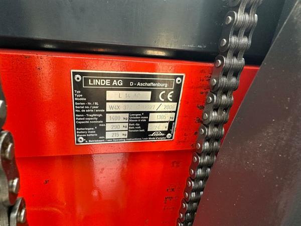 Grote foto vs 22410 elektrische triplex stapelaar linde l14 4266mm initi le lift doe het zelf en verbouw hefwerktuigen