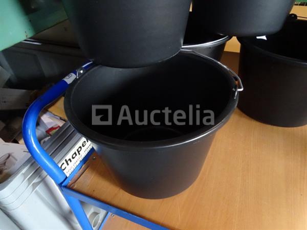 Grote foto emmers van 10 x 12 l agrarisch oogstmachines