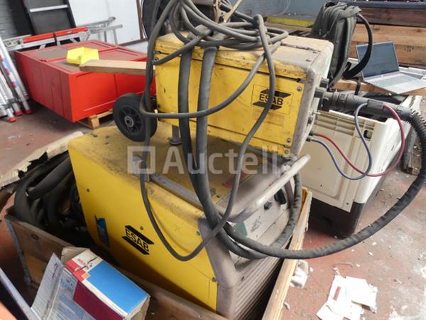 Grote foto esab trolley lasser doe het zelf en verbouw ijzerwaren en bevestigingsmiddelen