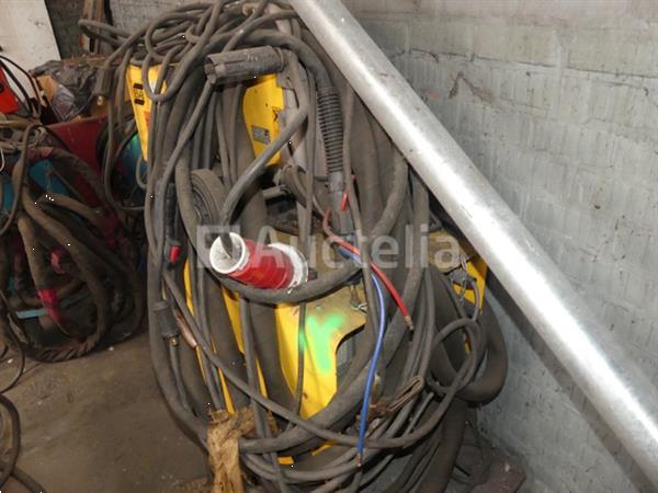 Grote foto esab trolley lasser doe het zelf en verbouw ijzerwaren en bevestigingsmiddelen