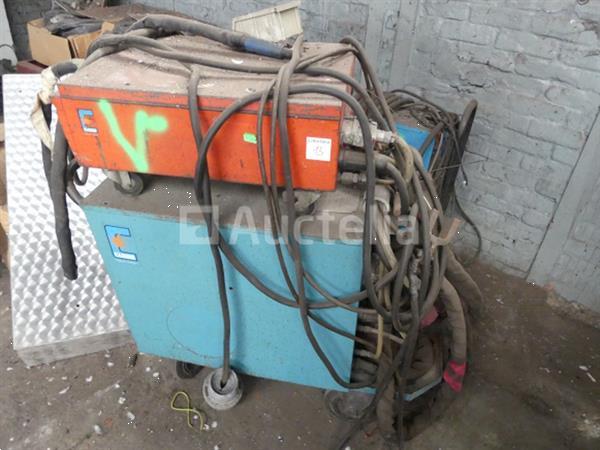 Grote foto cloos glc456 trolley lasser doe het zelf en verbouw ijzerwaren en bevestigingsmiddelen