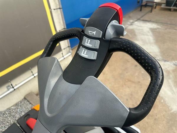 Grote foto vs 22400 elektrische triplex stapelaar still bj2019 5016mm doe het zelf en verbouw hefwerktuigen