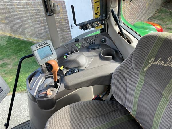 Grote foto john deere 6830 agrarisch tractoren