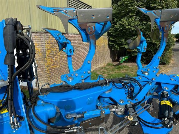 Grote foto lemken agrarisch ploegen