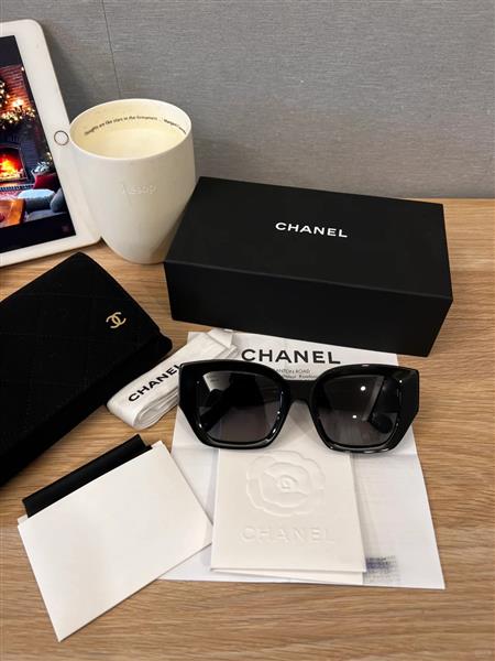 Grote foto chanel zonnebril kleding heren overige