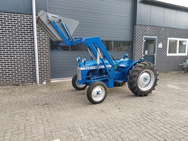 Grote foto leyland 154 met voorlader agrarisch tractoren