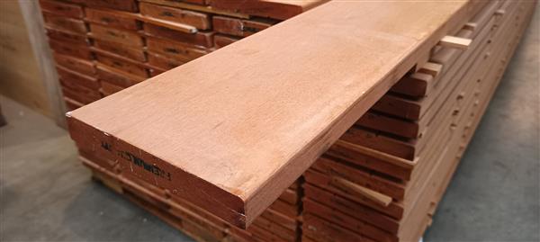 Grote foto 28x190mm bankirai 455cm doe het zelf en verbouw hout en planken