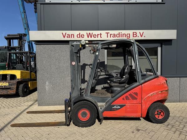Grote foto linde h30d 02 triplo 465 freelift sideshift vw diesel 2014 agrarisch heftrucks