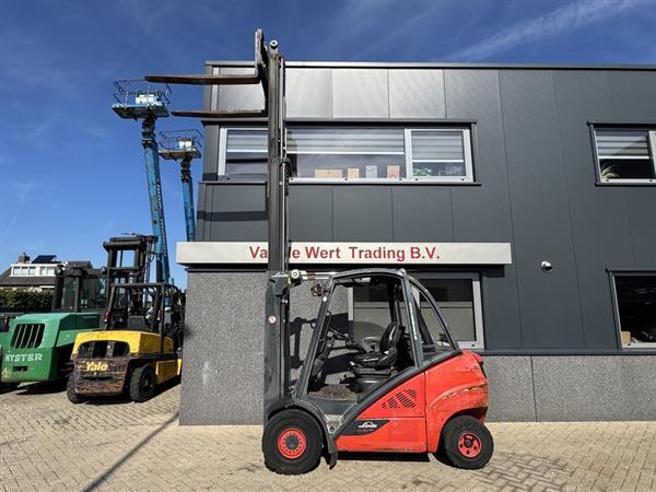 Grote foto linde h30d 02 triplo 465 freelift sideshift vw diesel 2014 agrarisch heftrucks