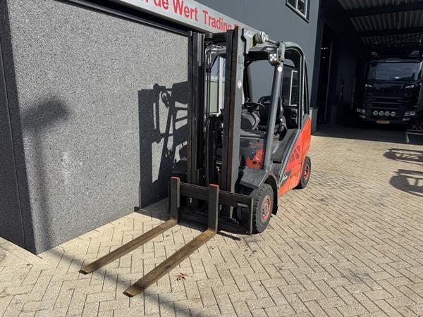 Grote foto linde h25d 02 triplo 470 freelift sideshift vw diesel 2014 agrarisch heftrucks