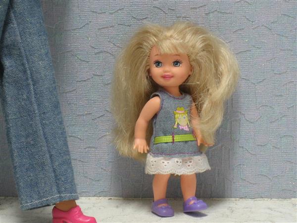 Grote foto ultra hair barbie jaren 90 en shelly pop pop94 kinderen en baby poppen