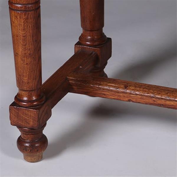 Grote foto doorleefde lange sidetable met 3 laden op gedraaide poten no.331510 antiek en kunst stoelen en banken