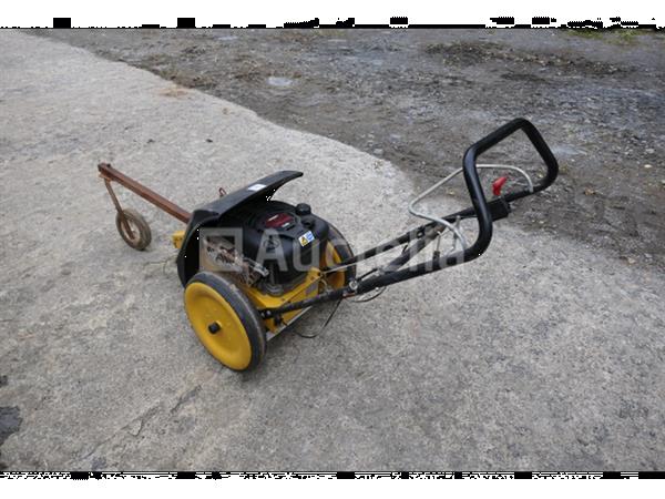 Grote foto petersen pro trim 600 borstelmachine op wielen tuin en terras overige tuin en terras