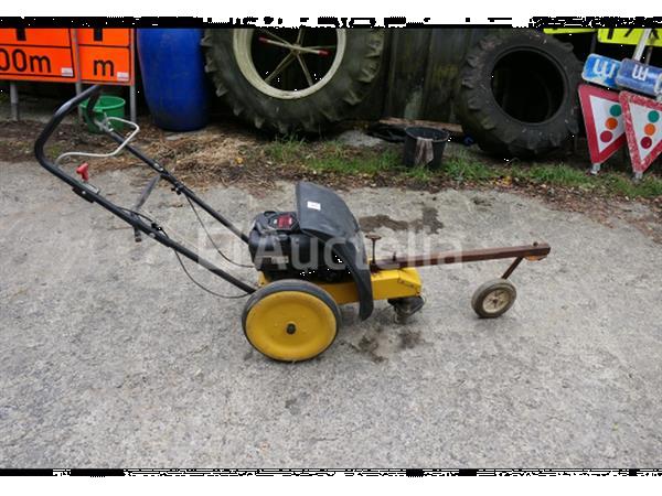 Grote foto petersen pro trim 600 borstelmachine op wielen tuin en terras overige tuin en terras