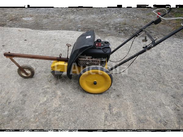Grote foto petersen pro trim 600 borstelmachine op wielen tuin en terras overige tuin en terras