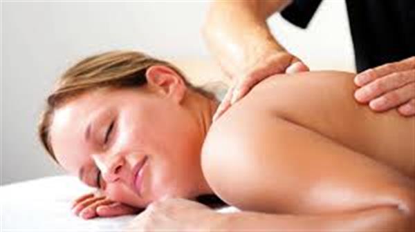 Grote foto gratis erotische full body massage voor vrouwen diensten en vakmensen masseurs en massagesalons