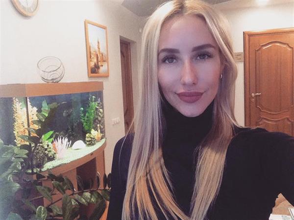 Grote foto ik zoek een lieve man en papa contacten en berichten vrouw zoekt man