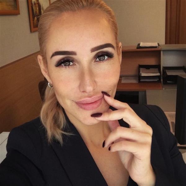 Grote foto ik zoek een lieve man en papa contacten en berichten vrouw zoekt man