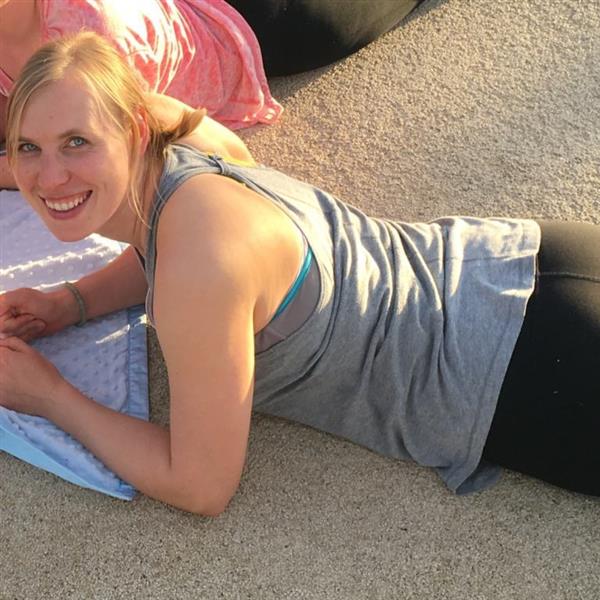 Grote foto latrelatie met lieve eerlijke man gezocht contacten en berichten vrouw zoekt man