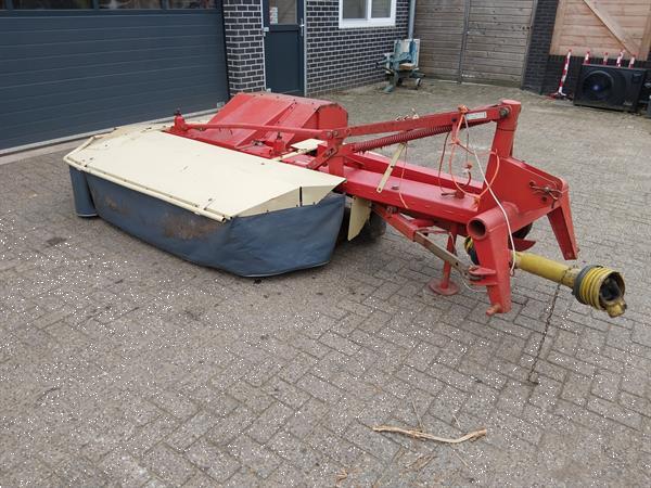 Grote foto pz cm 212 grasmaaier met kneuzer agrarisch maaiers